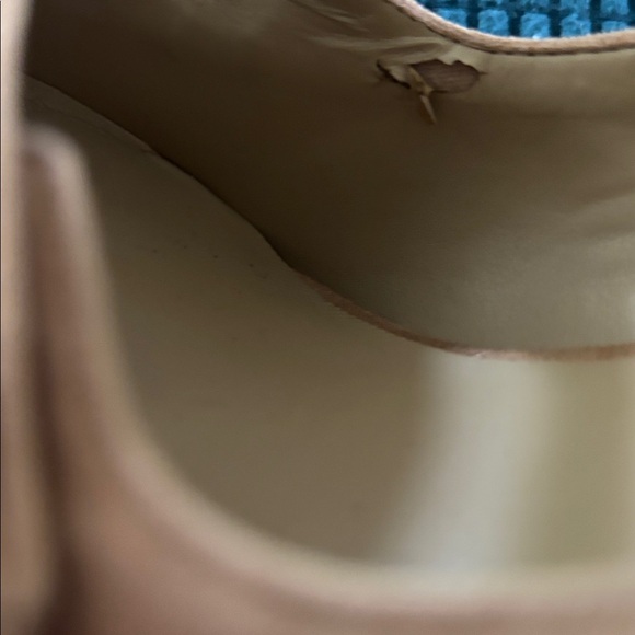 Ann Taylor Enid Suede Mary Jane Pointy Heel Pump Sz 10 Beige 3.5” Heel Business - Picture 5 of 9